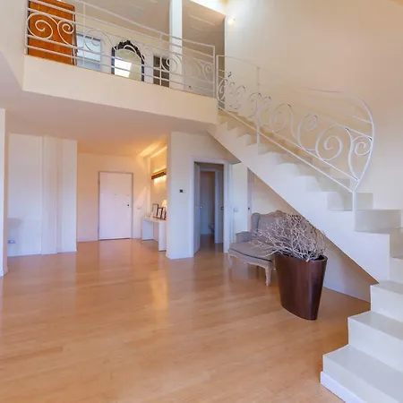 Sleeps 6 Wifi Apartment Baveno